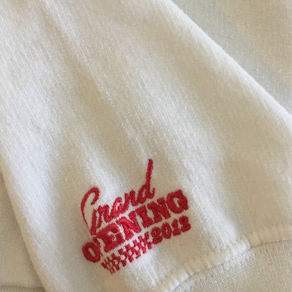 !! Limited addition white cars hoodie !! - Picture 4 of 4